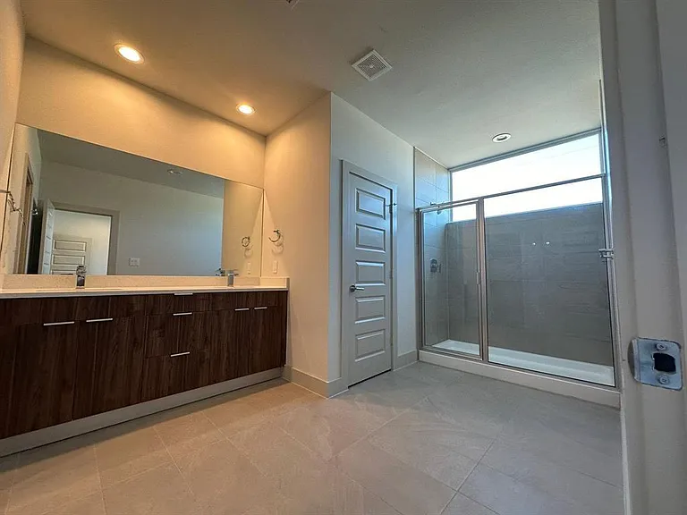 6804 Troya Ln — Photo 18