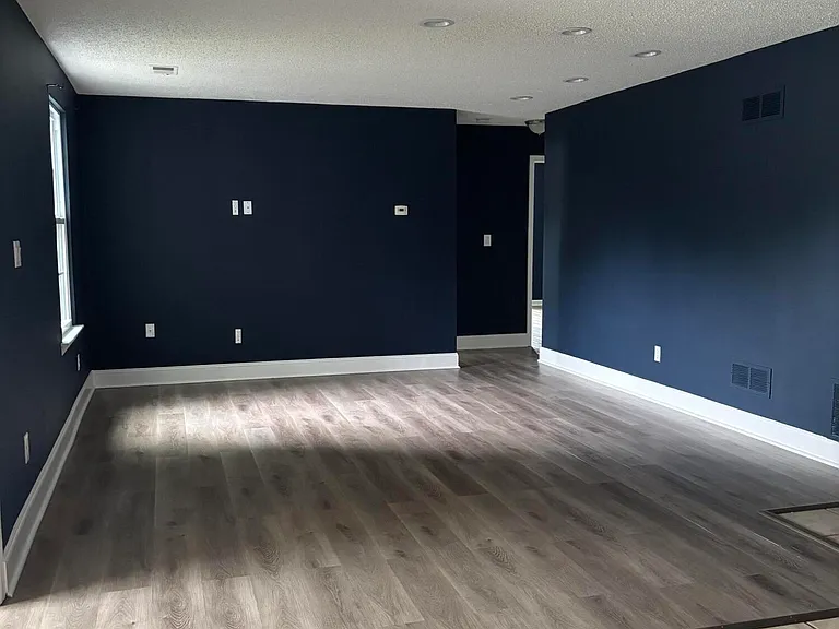 14-1 Providence Ct — Photo 2