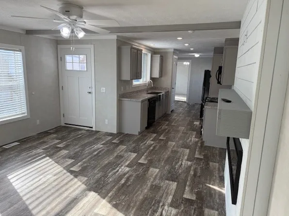 3000 N Apperson Way #371, Kokomo, IN 46901