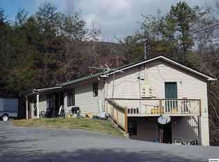 1615 Mountain View Ct, Sevierville, TN 37876