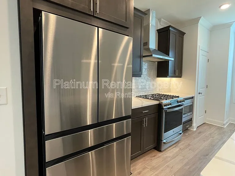 5221 Riden Ct — Photo 39
