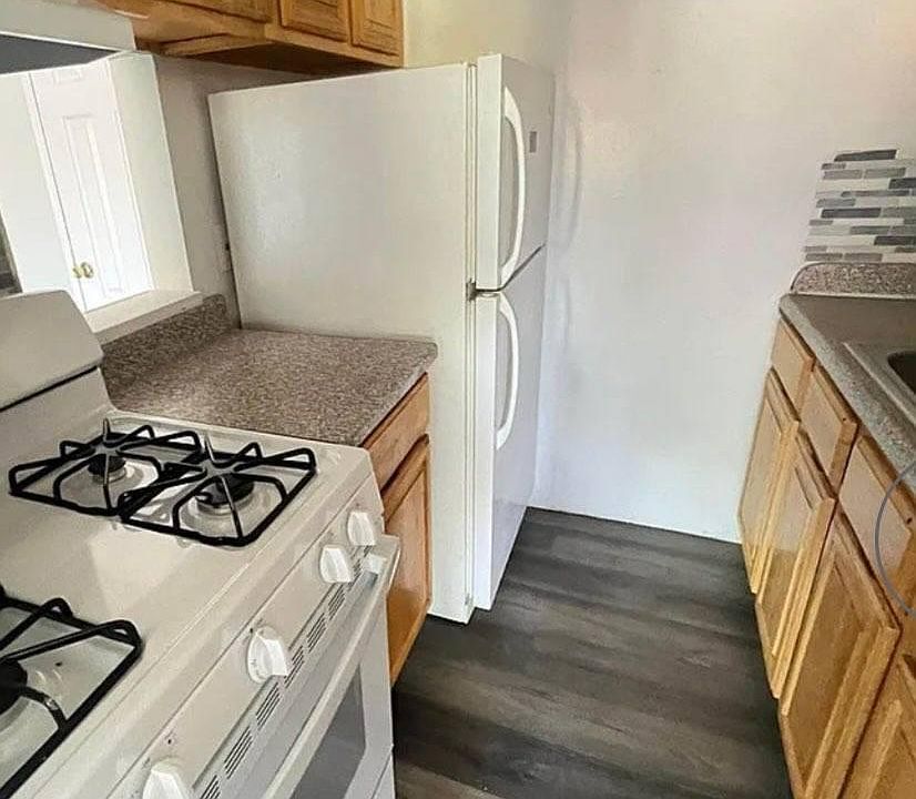 1st image of 12710 172nd St #3B