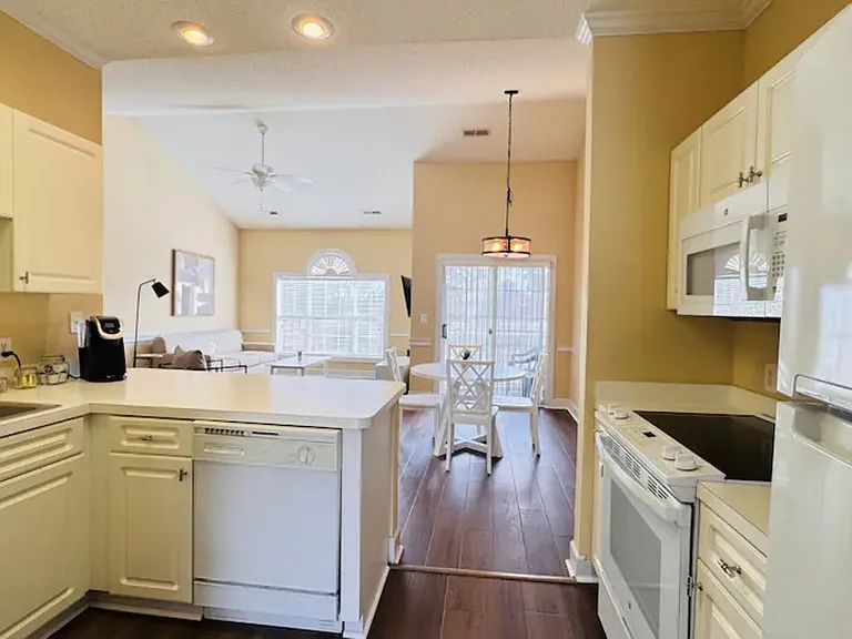 4665 Wild Iris Dr #302 — Photo 3