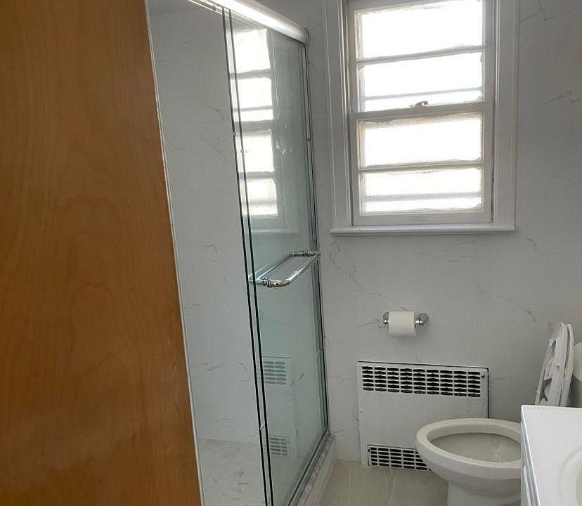 2nd image of 79 Glenwood Ave Floor 2