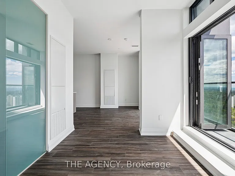 20 Soudan Ave #Penthouse 03 — Photo 21