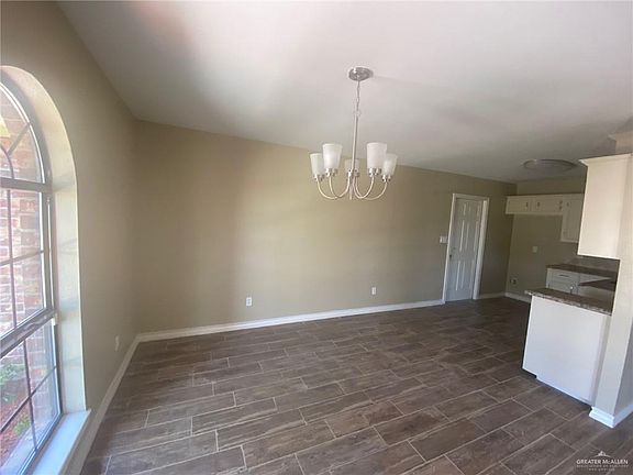 5th image of 3217 Guadalupe