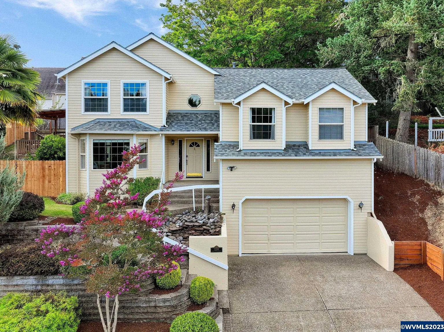 2288 NW Maser Dr photo 1