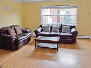 197 N Beverwyck Rd #3, Parsippany, NJ 07054