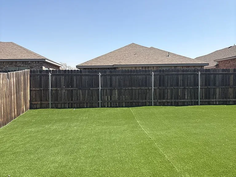 2125 Kirksey Ave — Photo 12