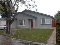 1001 Norton St photo 1