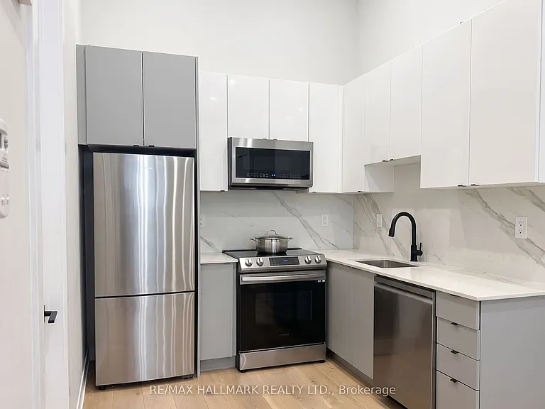 5 Norbury Cres — Photo 8