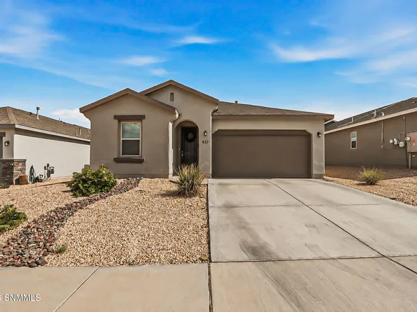 833 Via Glorieta St, Sunland Park, NM 88063