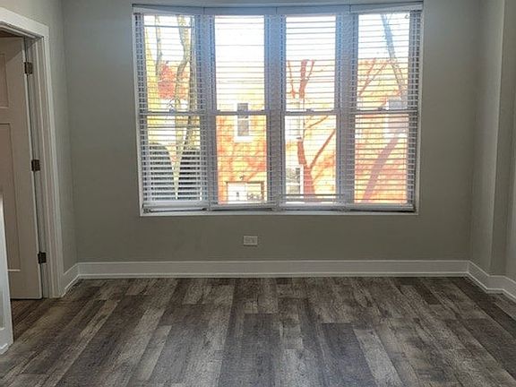 4th image of 4234 W Fullerton Ave #19283158