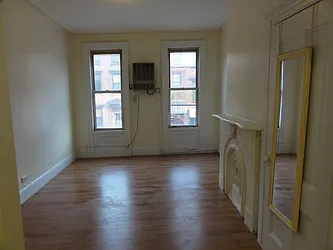 Rented by Nest Seekers International