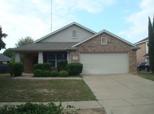 463 Euless Dr, Cedar Hill, TX 75104