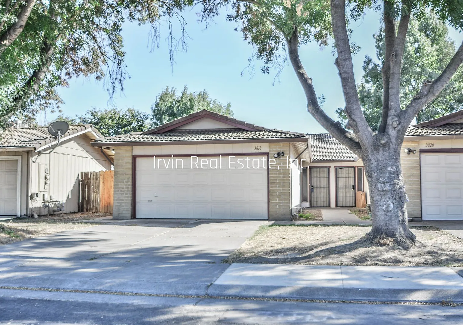 3 Bedroom and 2 Bath Duplex — Photo 2