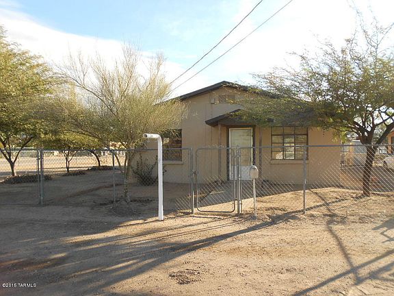 3rd image of 1517 S Santa Cruz Ln