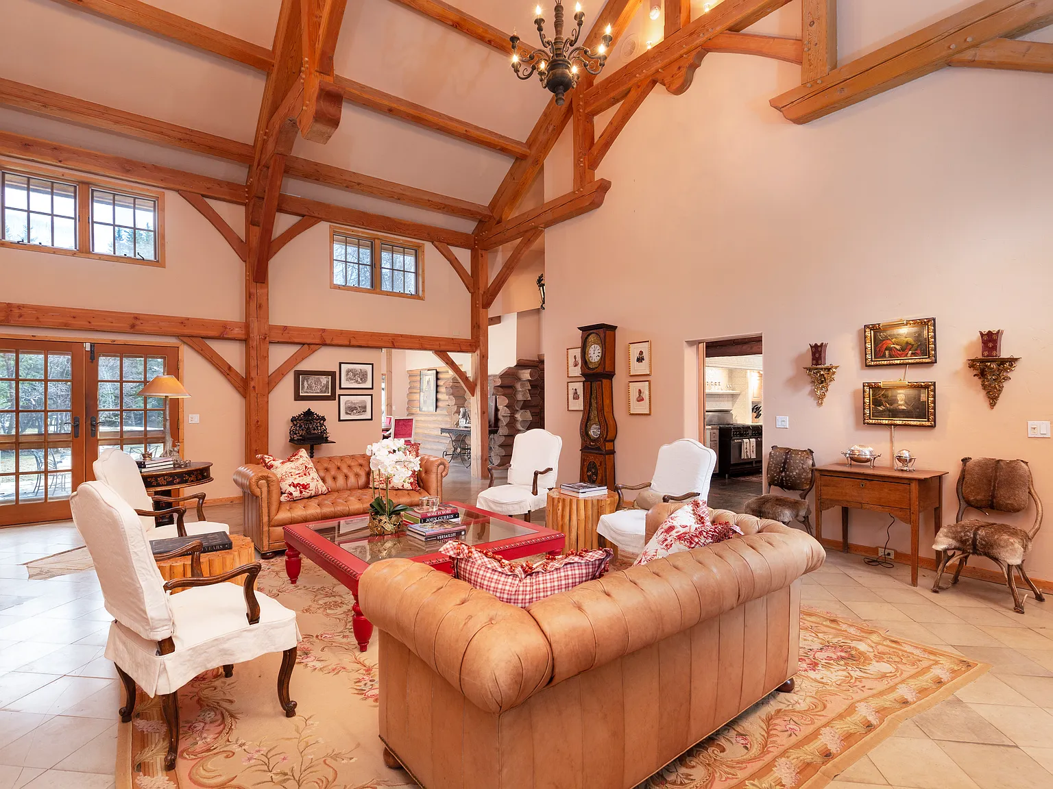 6 bed, 6112 sqft, $40,000 — Photo 4