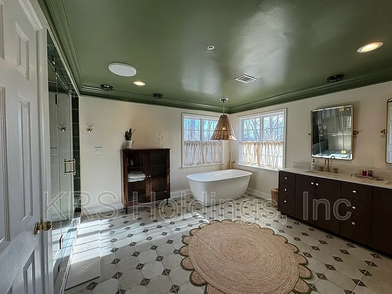 159 Sanford Ferry Ct — Photo 34