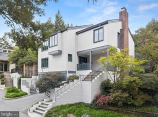 2809 Battery Pl NW, Washington, DC 20016