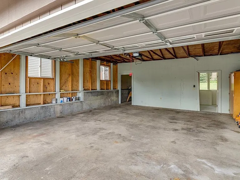 6030 Dexter Ave — Photo 7