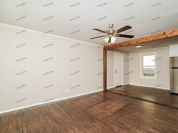 5th image of 2471 N Pittsburg Ave