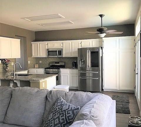 5th image of 5704 W Sunnyside Dr