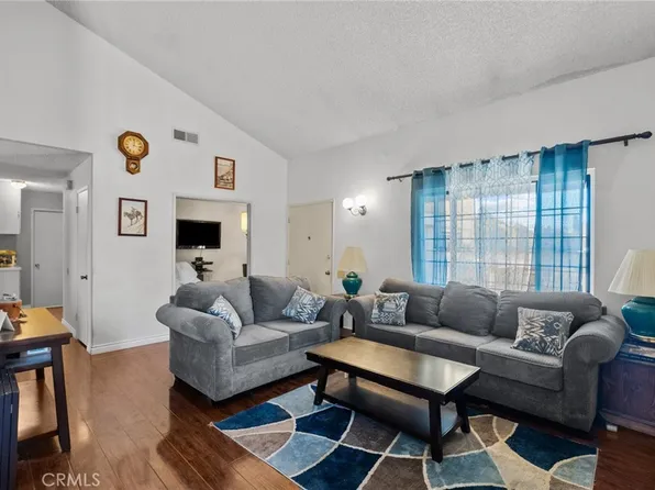 663 Eston Pl #663, Lancaster, CA 93535