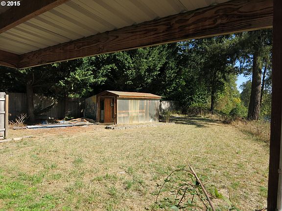 5th image of 1054 N River Dr #A