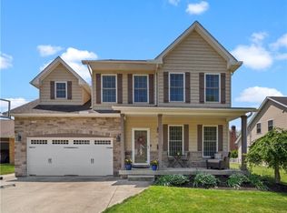 19875 Parklane Dr, Rocky River, OH 44116