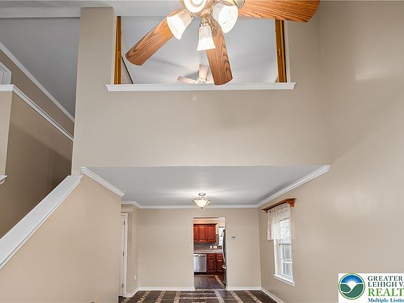 3rd image of 2354 Red Maple Dr