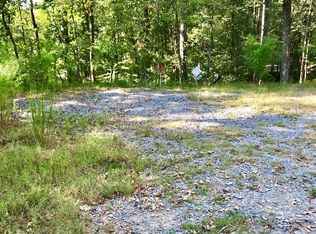 45 7th St #1, Ellijay, GA 30540