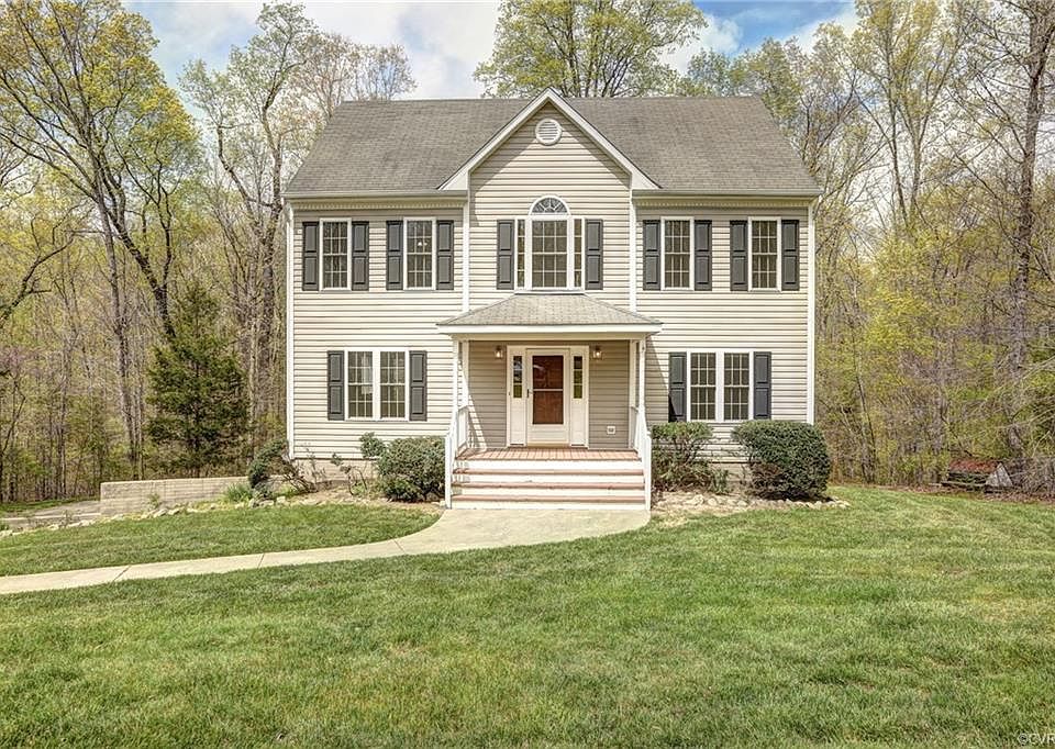 1st image of 1587 Brooks Edge Ct