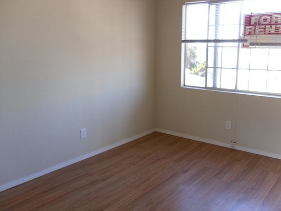 2nd image of 5245 Rex Ave