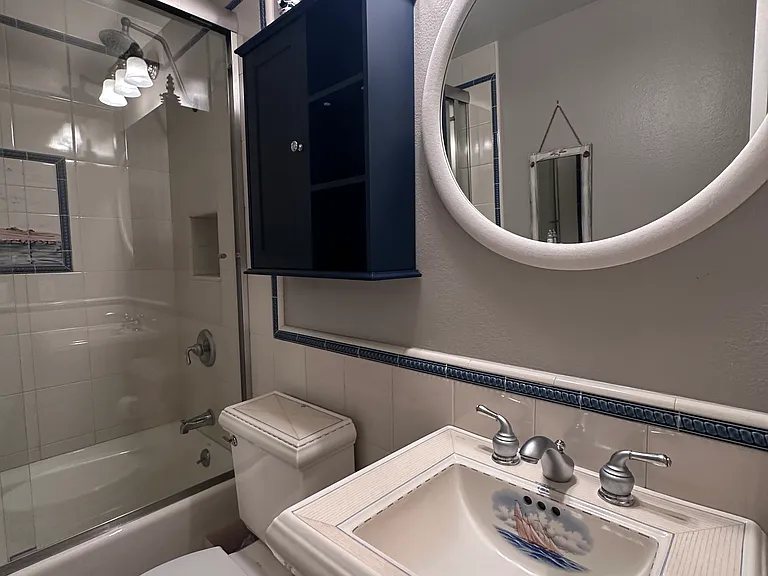 Bathroom 2