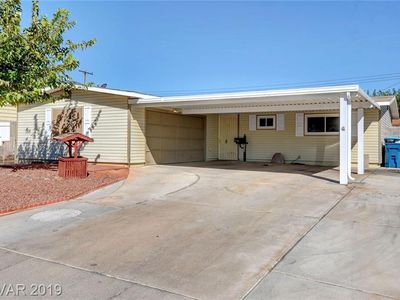 5820 Fawn Ave, Las Vegas, NV, 89107