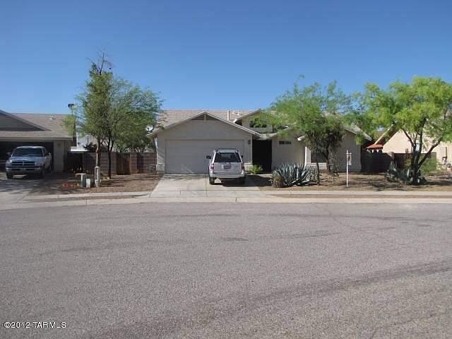 1st image of 9855 E Paseo Juan Tabo