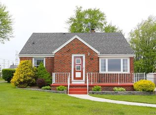 46 Crestview Ave, Cheektowaga, NY 14225