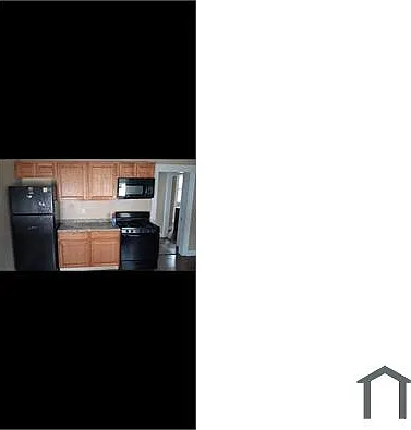 3 bed, 1300 sqft, $2,400 — Photo 1