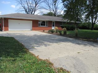 3310 N Cunningham Ave, Urbana, IL 61802