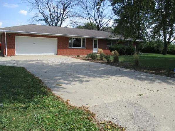 3310 N Cunningham Ave, Urbana, IL 61802
