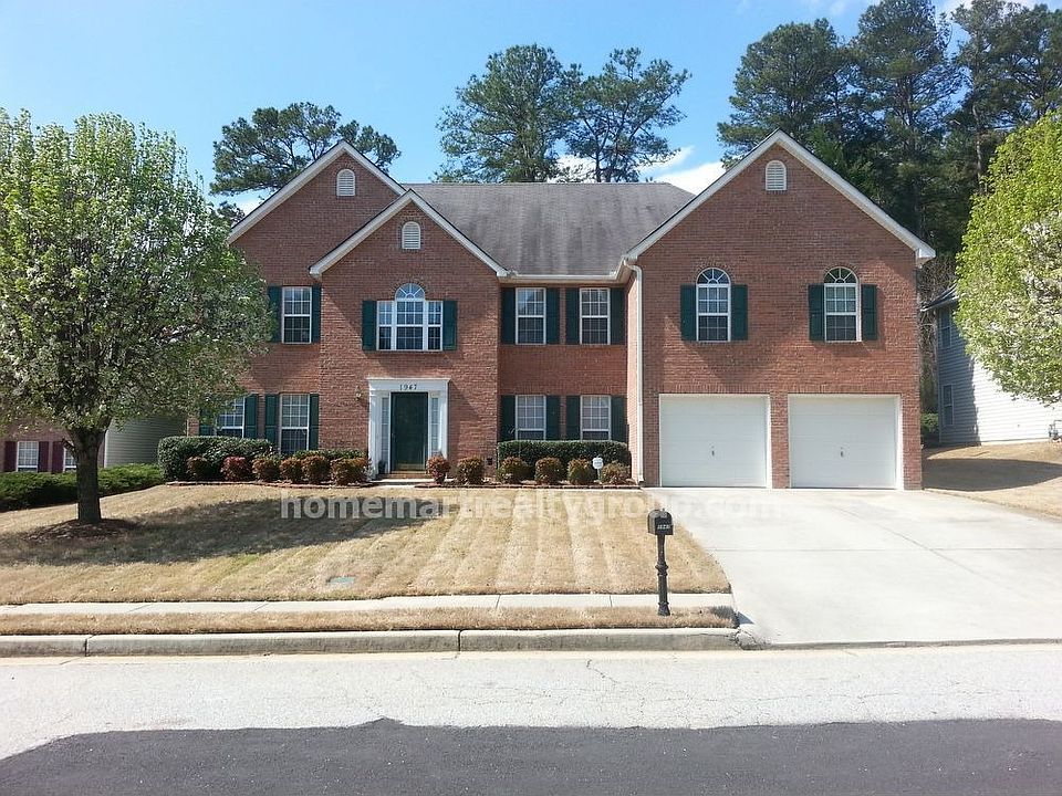 1st image of 1947 Pine Lake Ct