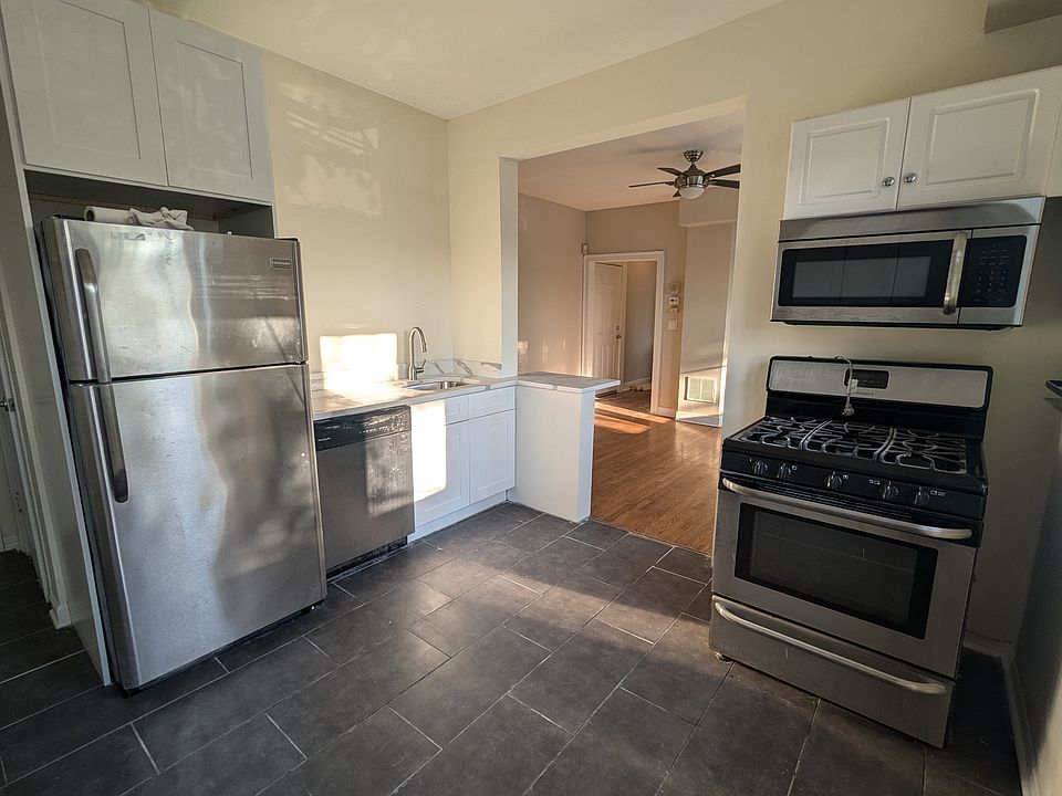 1st image of 2121 N Campbell Ave APT 3r