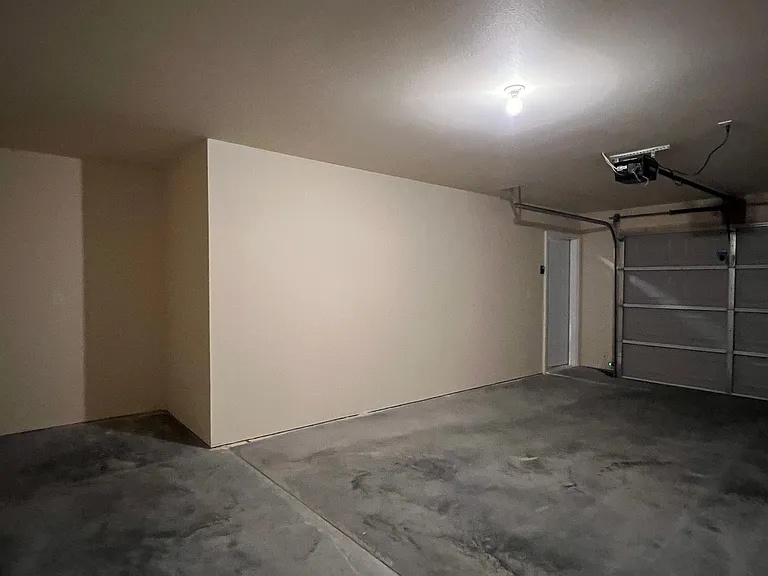 713 Caroline St — Photo 145