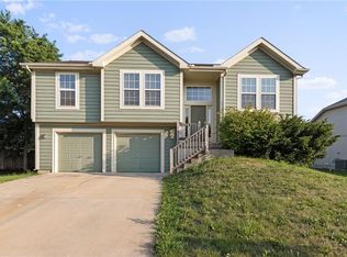 29067 W 185th St, Gardner, KS 66030