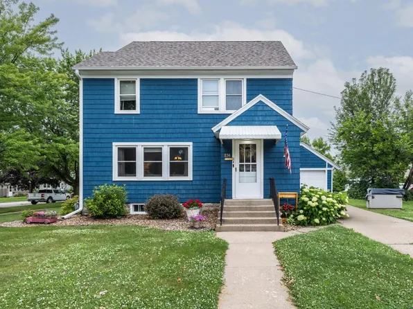 236 Alleghany Ave, Wabasha, MN 55981