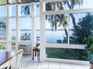 220 Hampton Point Dr, St Simons Island, GA 31522