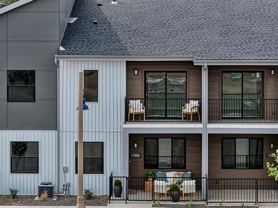 1st image of 1048 E 4th Ave #104