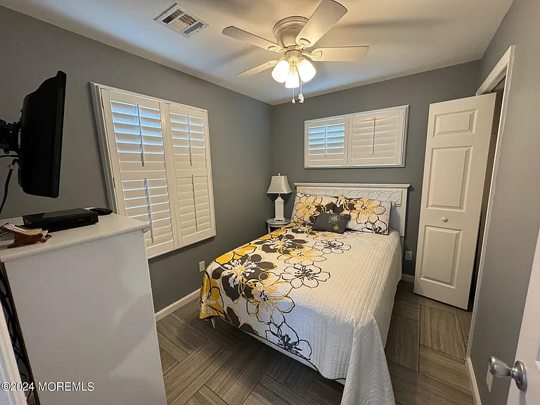 117 W Bayberry Way — Photo 6