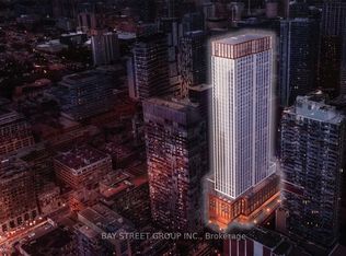 400 King St W #829, Toronto, ON M5V 1K2